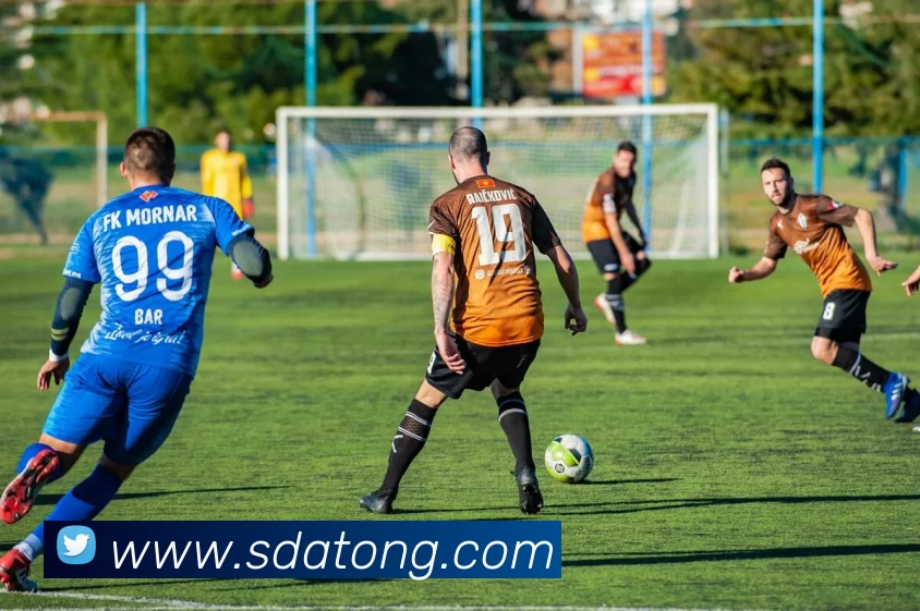 泰国对阵乌拉圭激情碰撞实时直播全程精彩解说分析巅峰对决赛事前瞻